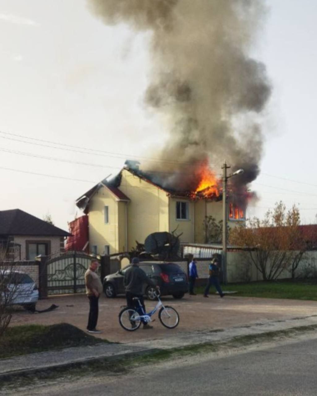 Після відбоїв в Україні вибухи прогриміли в російському Бєлгороді. Фото та відео