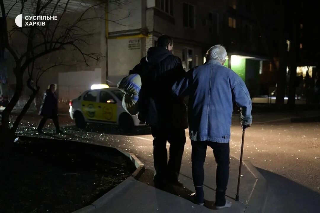 Россияне сбросили КАБ на Харьков: Терехов назвал количество пострадавших