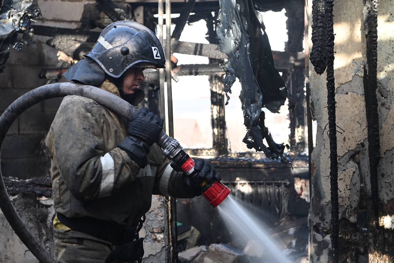 Після відбоїв в Україні вибухи прогриміли в російському Бєлгороді. Фото та відео