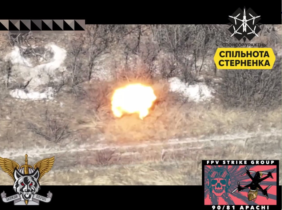 Українські військові знищили ворожі станції РЕБ та камери спостереження. Відео