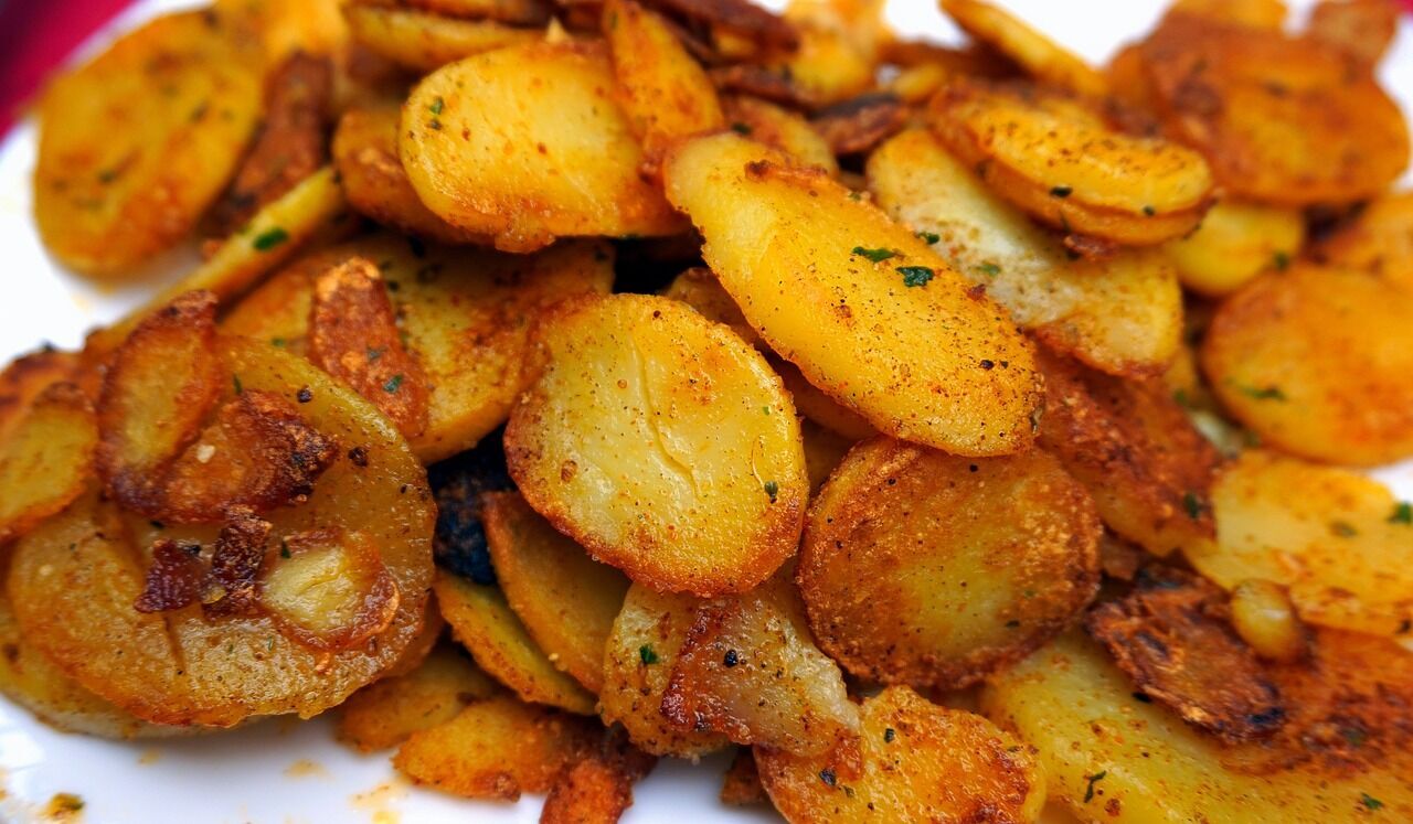 Золотое правило, которое сделает ваш жареный картофель чрезвычайно хрустящим: маленькая хитрость