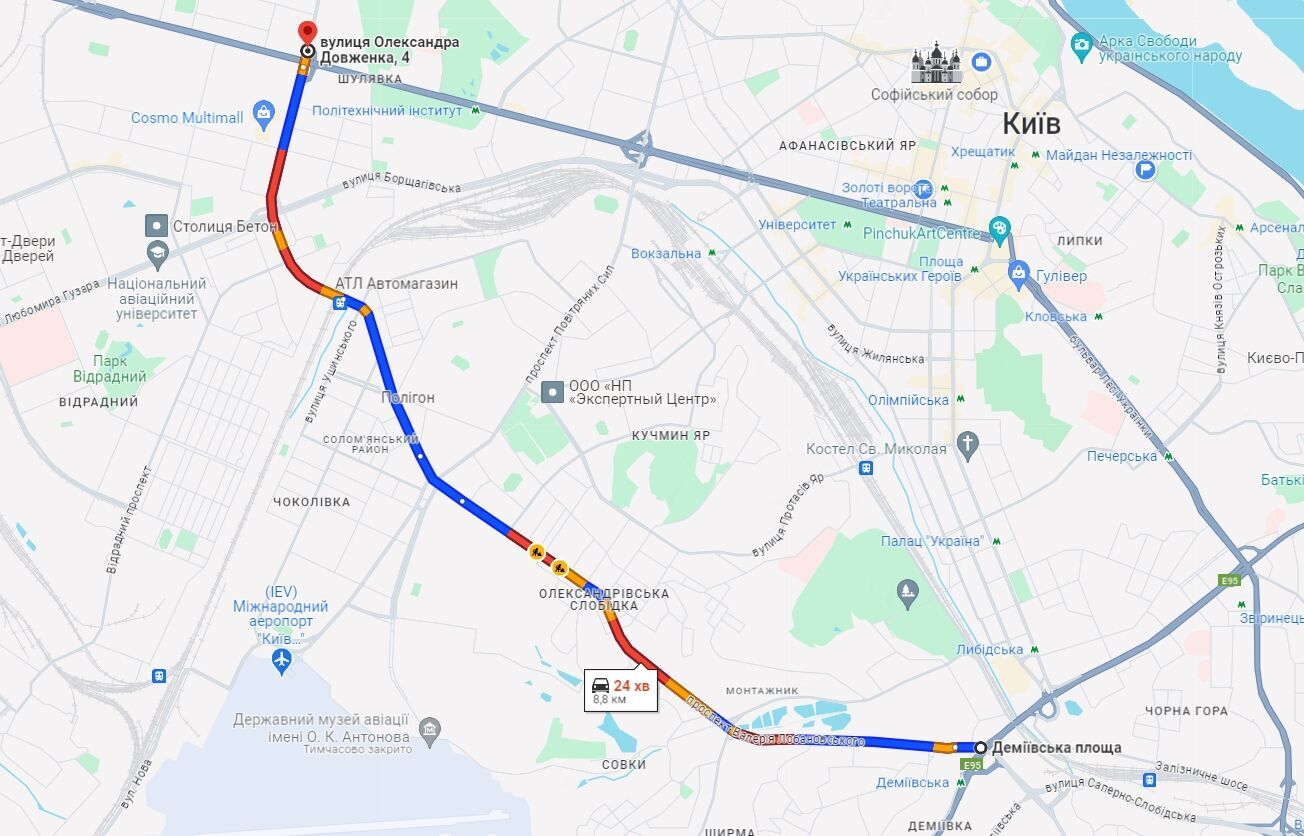 У Києві ранкові затори ускладнили рух на дорогах: де "тягнуться" машини. Карта 
