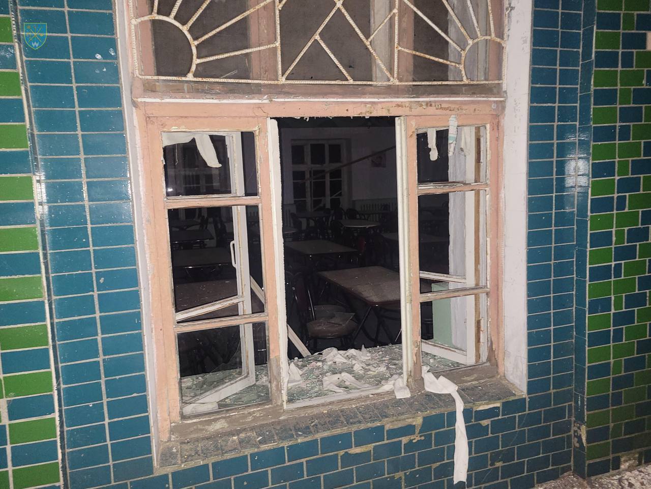 Сили ППО вночі збили 18 із 22 "Шахедів", на Одещині є приліт, виникла пожежа. Фото і відео