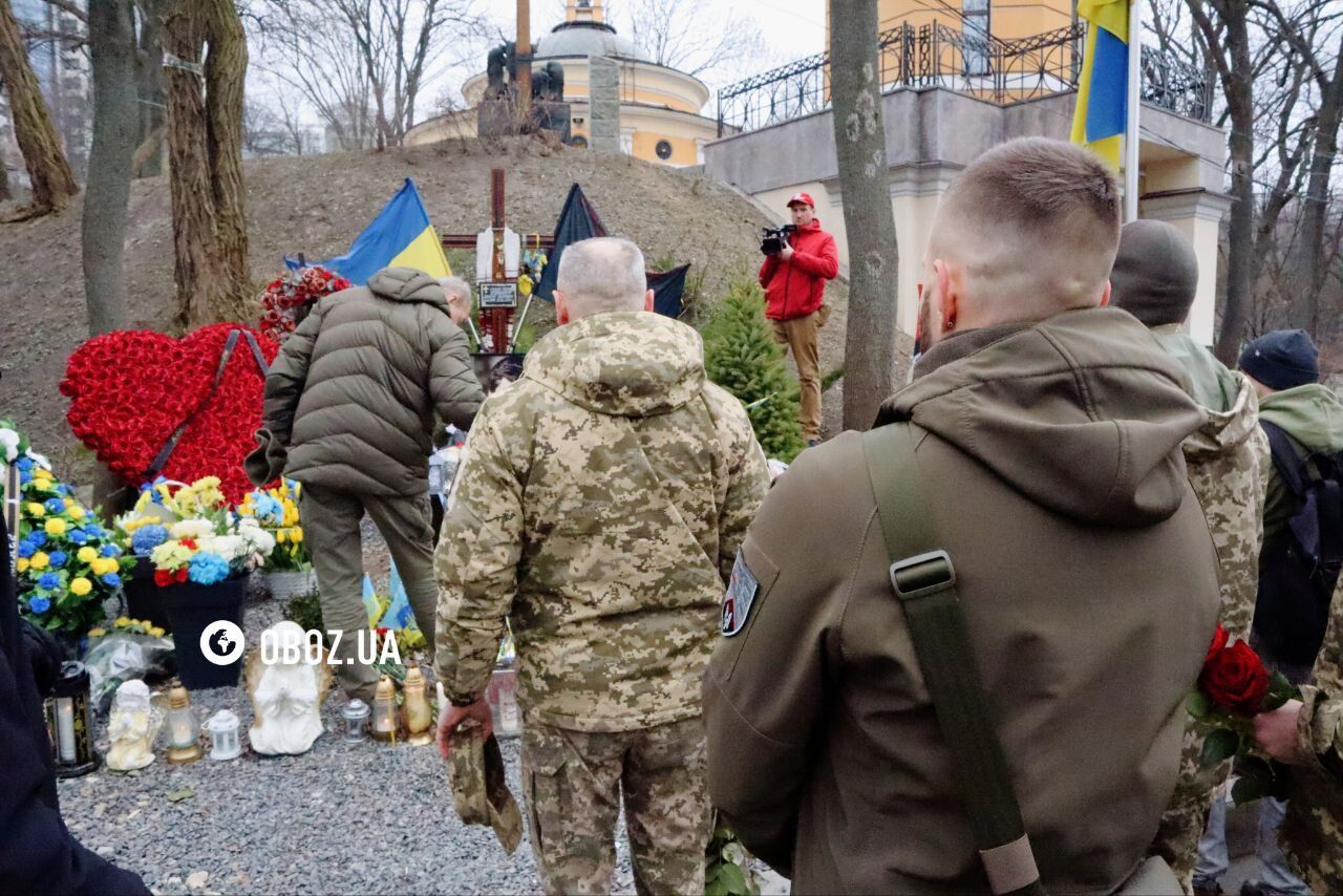 "Все його життя було боротьбою": у Києві в річницю загибелі вшанували пам'ять Героя України Дмитра Коцюбайла. Фото і відео