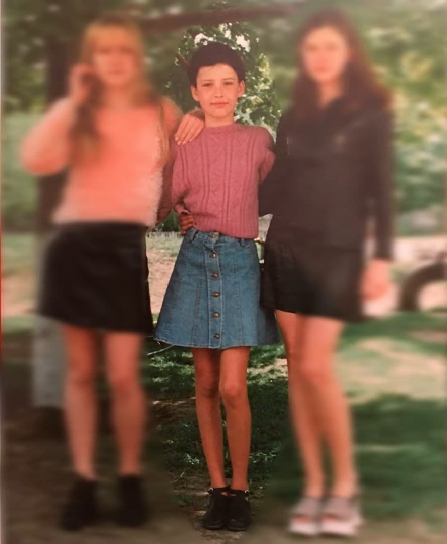 "Героиновый шик" 90-х. Даша Астафьева впервые показала фото, где была на пути к анорексии, и шокировала ведущую