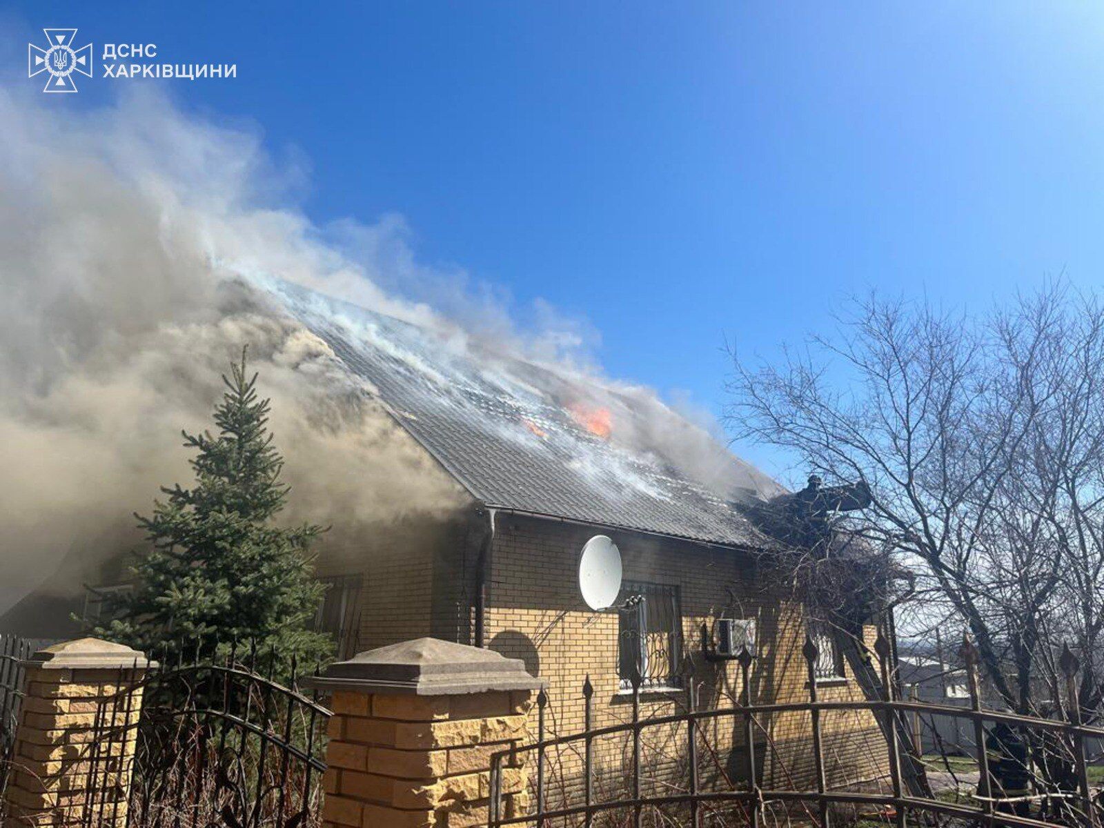 Окупанти вдарили по Куп'янську і Вовчанську на Харківщині, є постраждалі. Фото