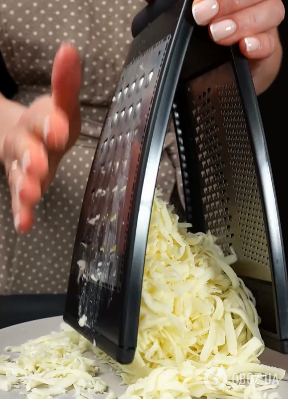 Смачне хачапурі з сиром за 15 хвилин на сковорідці: на чому зробити тісто