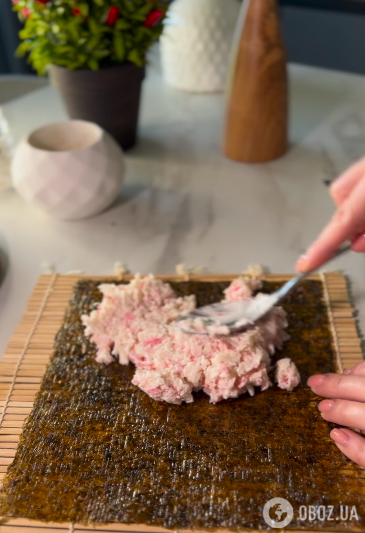 Роллы без риса: вкусное и сочное блюдо на скорую руку