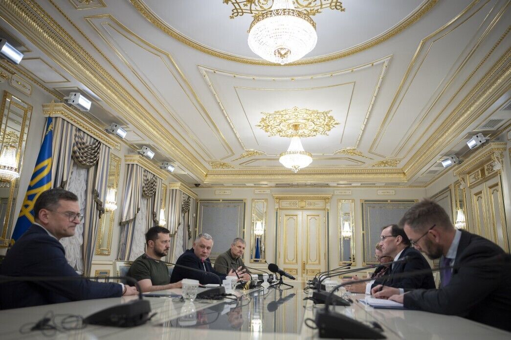 Укрепление ПВО и не только: Зеленский провел встречу с министром иностранных дел Норвегии. Фото и видео