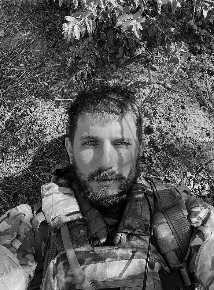 День не дожив до 32 років: на війні загинув активіст і військовий Павло Петриченко. Фото
