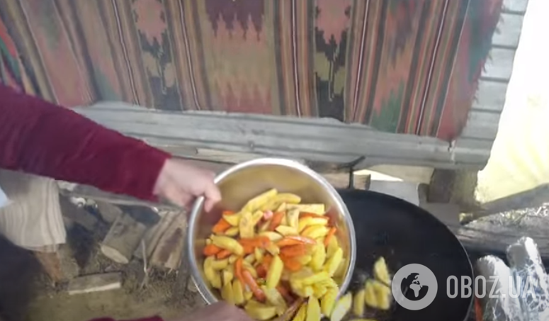 Постный картофель с грибами и овощами: вместе с хозяйками Ровенщины приготовил Константин Грубич