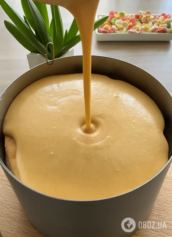 Какую вкусную выпечку приготовить на Пасху: рецепт карамельного многослойного кекса