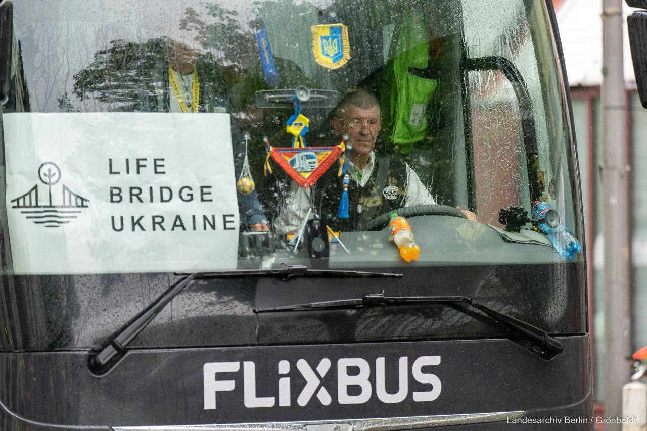 Украинские защитники с ампутационными ранениями прибыли в Берлин, где им установят современные протезы – Кличко