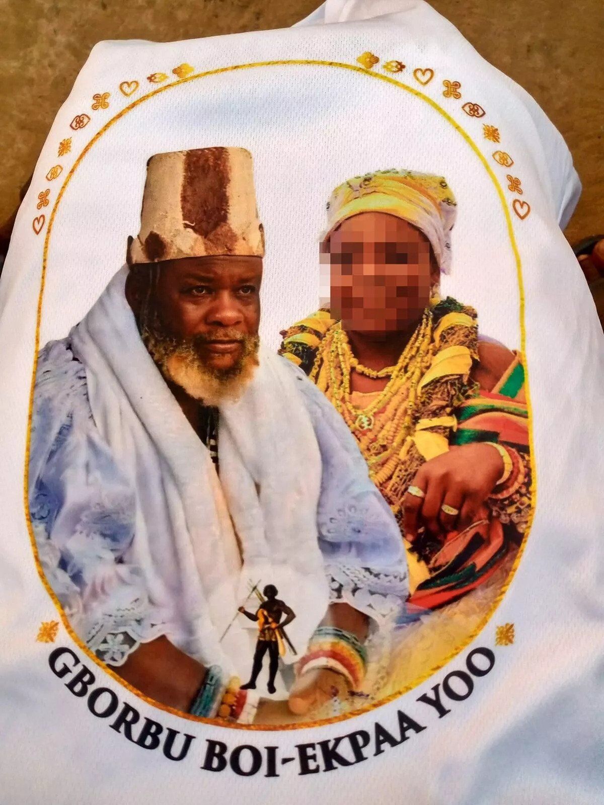 У Гані 63-річний священник одружився з 12-річною дівчиною: чоловік вибрав наречену, коли їй було всього 6. Фото і подробиці