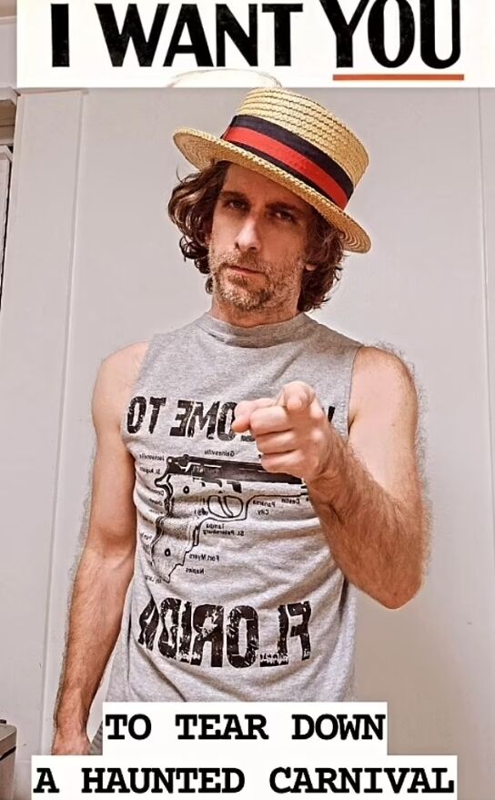 Прихильник Трампа вчинв самопідпал біля суду в Нью-Йорку: приїхав аж з Флориди 
