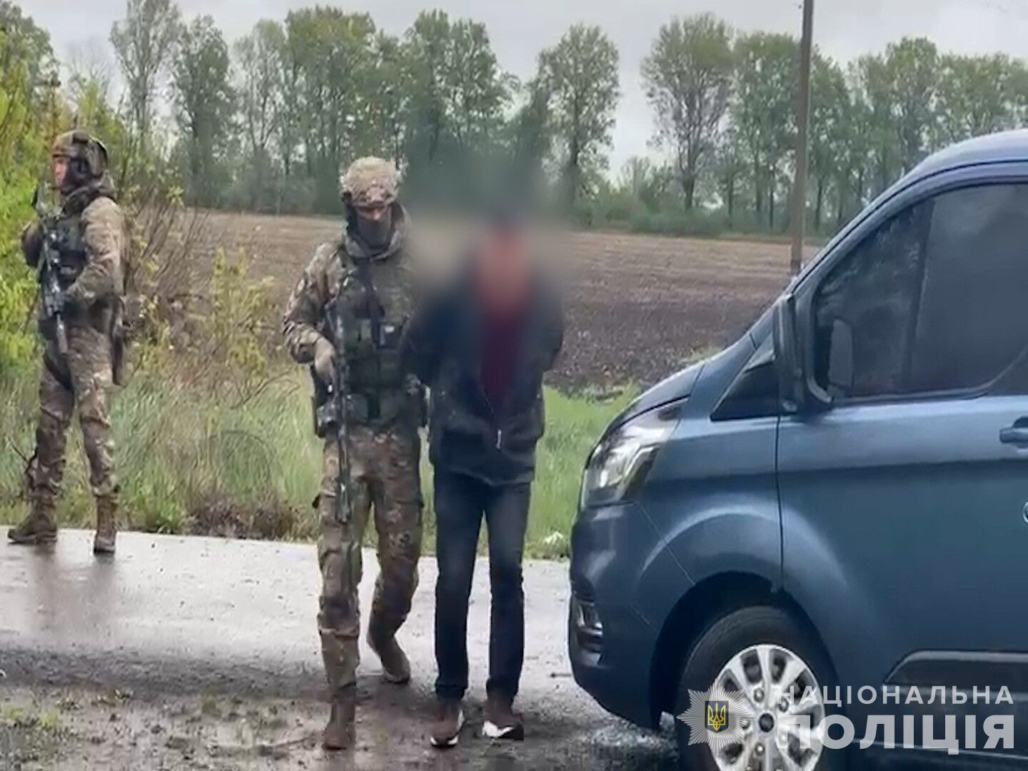 Хотіли втекти за кордон: з'явилися деталі затримання військових, що напали на поліцейських на Вінниччині. Фото та відео