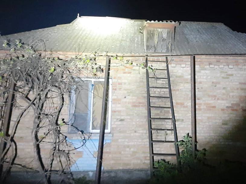 Окупанти вдарили по Дніпропетровщині: пошкоджено багатоповерхівку та приватні будинки. Фото