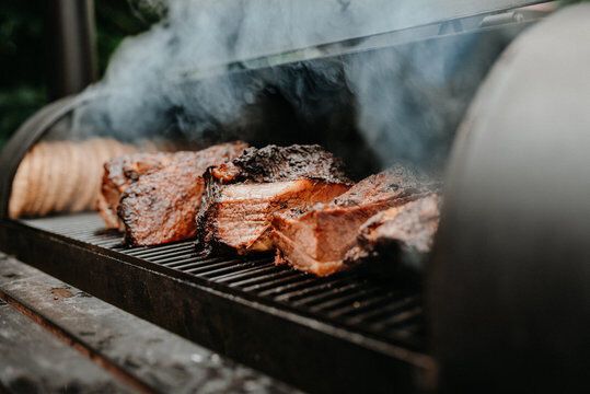 Почему шашлык получается жестким и невкусным: не допускайте этих ошибок