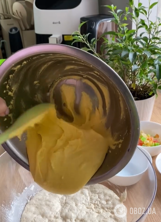 Вкусная праздничная паска на желтках: сколько их нужно добавить в тесто