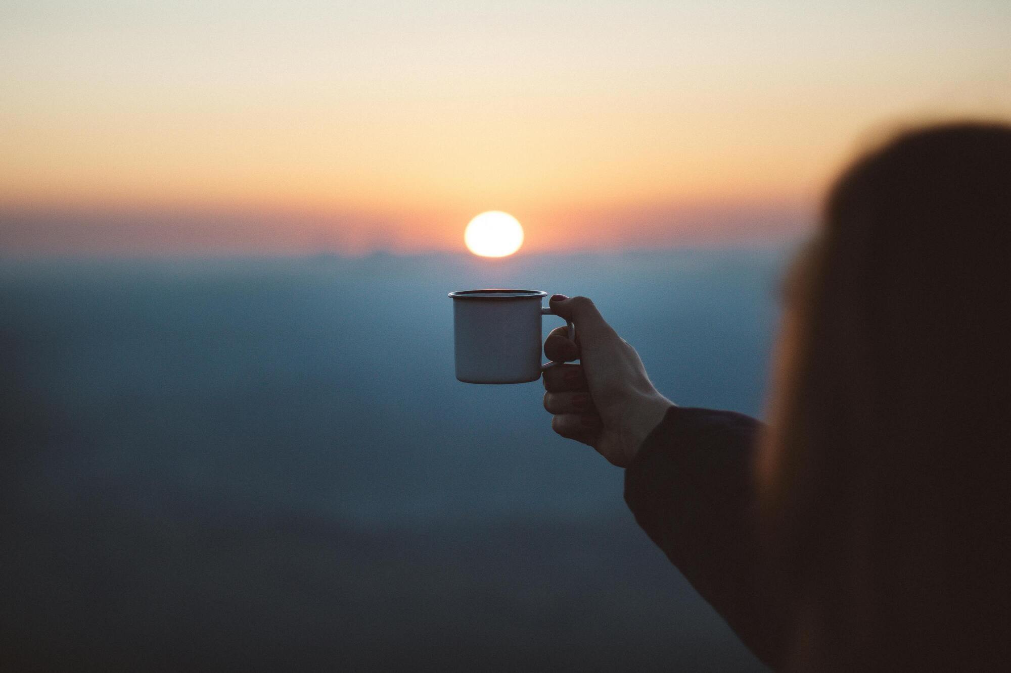 Когда лучше пить кофе с утра: названо идеальное время