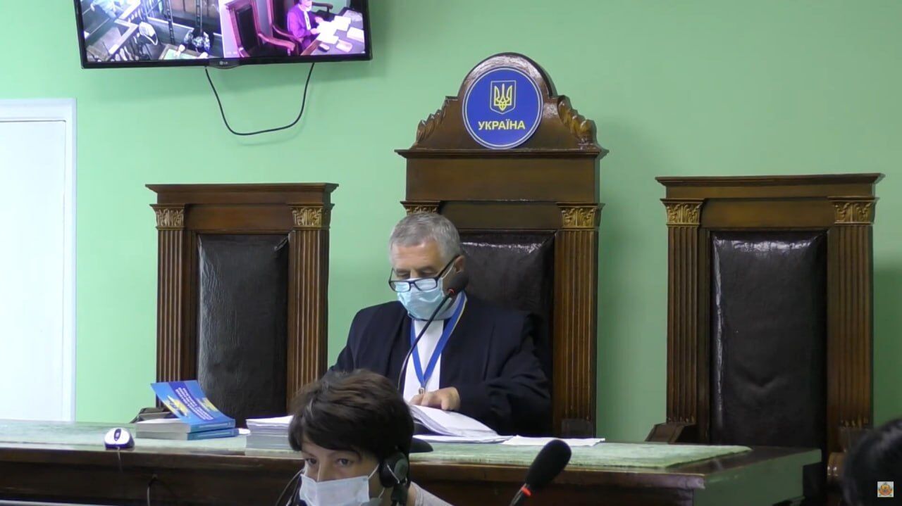 Вимагав хабар: на Дніпропетровщині "на гарячому" викрили голову райсуду. Фото