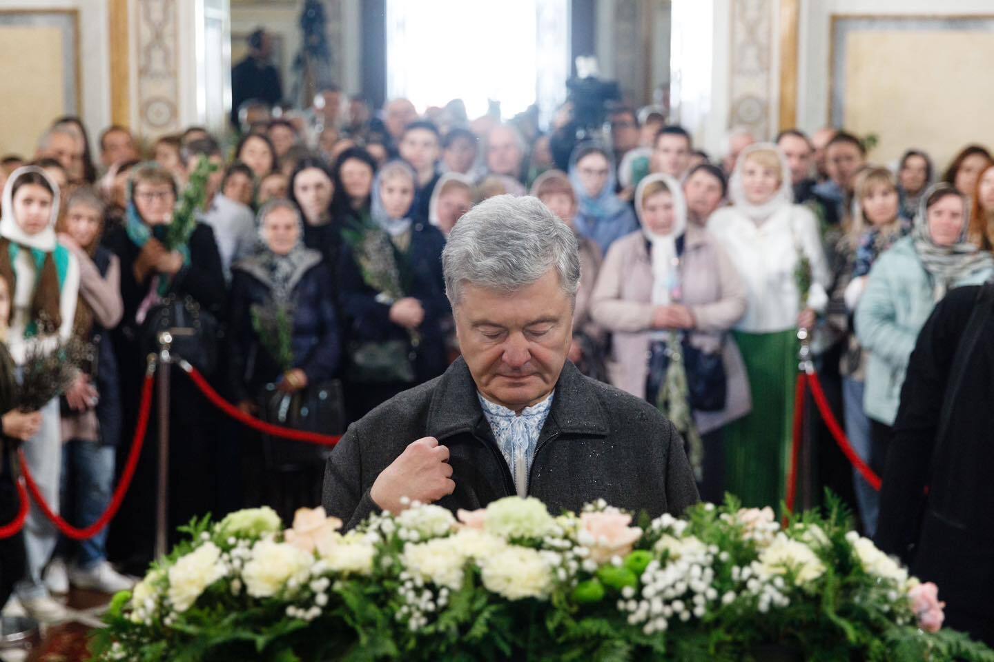 Сьогодні наші молитви – за ЗСУ та Перемогу: Петро і Марина Порошенки привітали українців із Вербною неділею