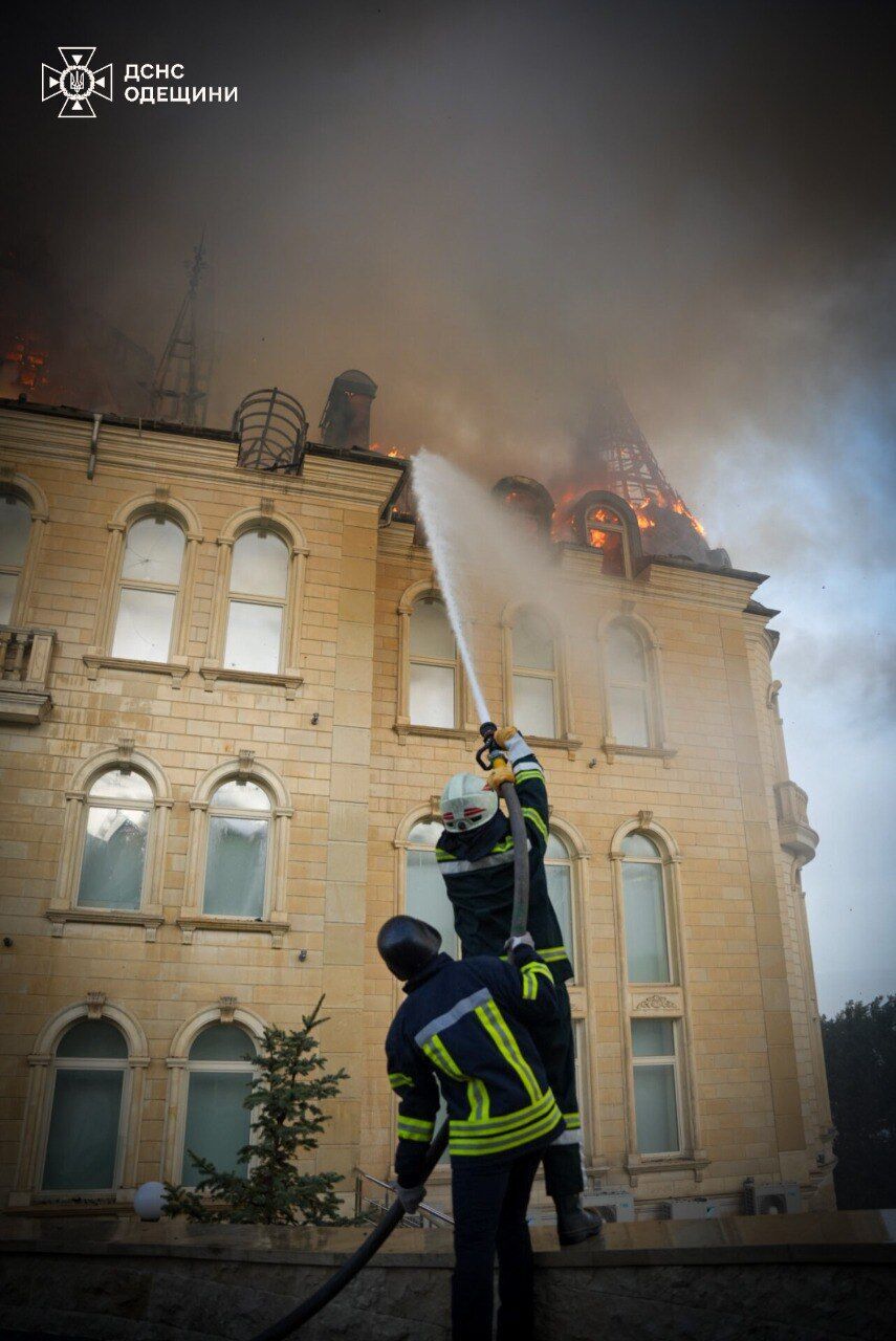 Последствия обстрела города Одесса