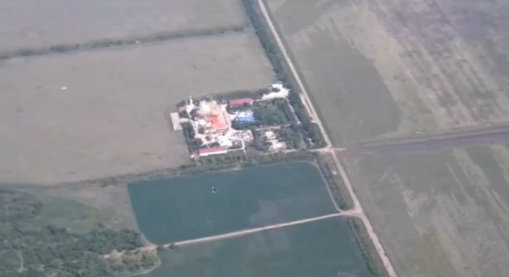 ВСУ нанесли авиаудары по оккупантам на Донбассе и Запорожье: Сырский показал эффектное видео