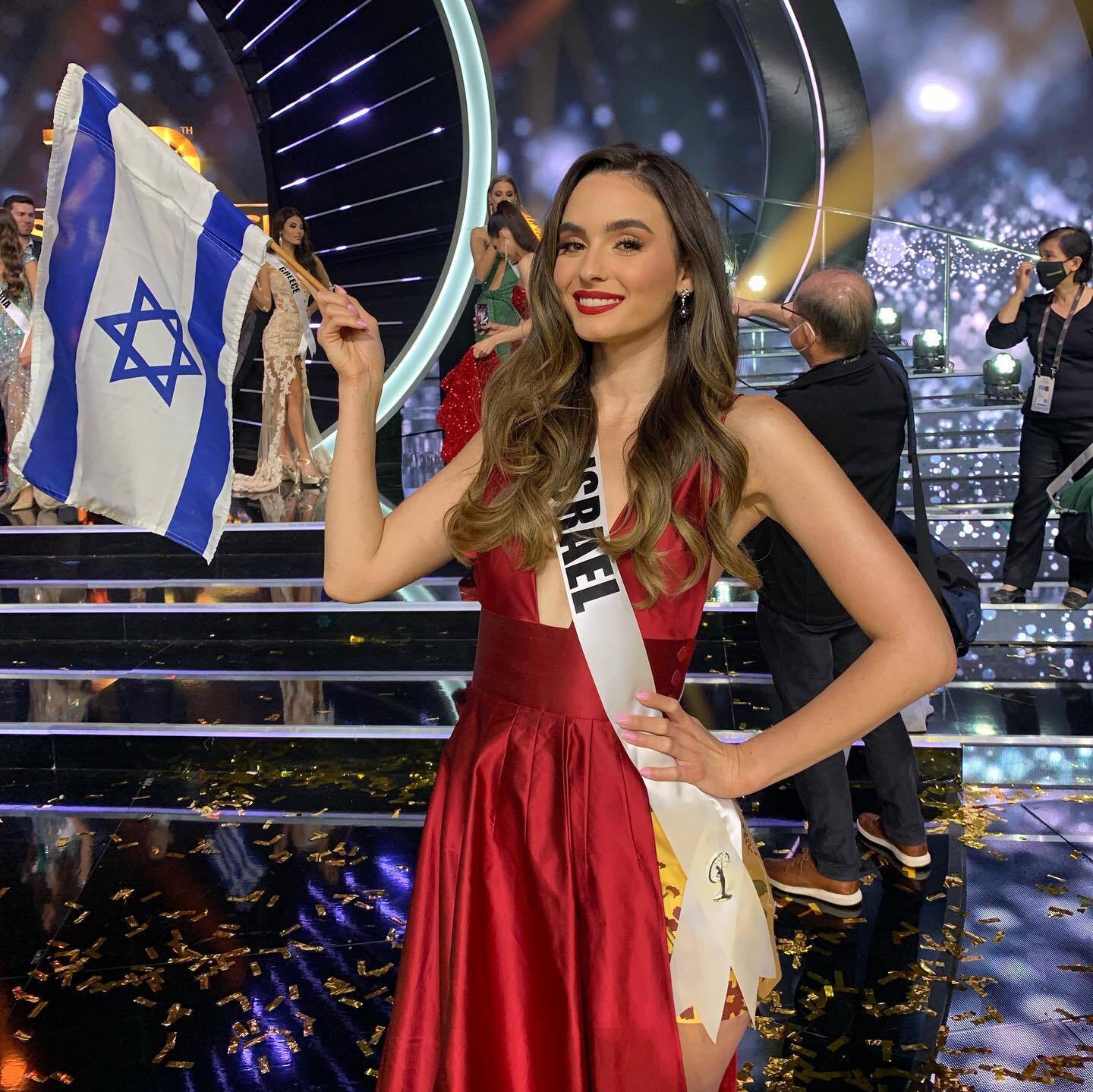 От "Мисс Израиль" до службы в ЦАХАЛе. Как выглядит сегодня 25-летняя Ноа Когба и почему ей угрожают в сети