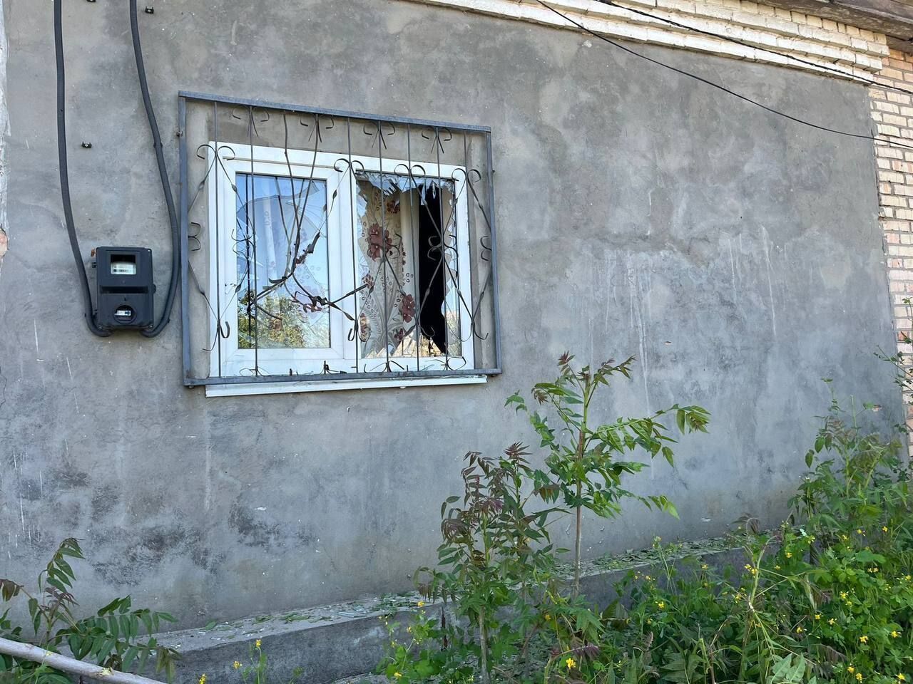 Россияне пять раз обстреляли Никопольщину: повреждены объекты гражданской инфраструктуры. Фото