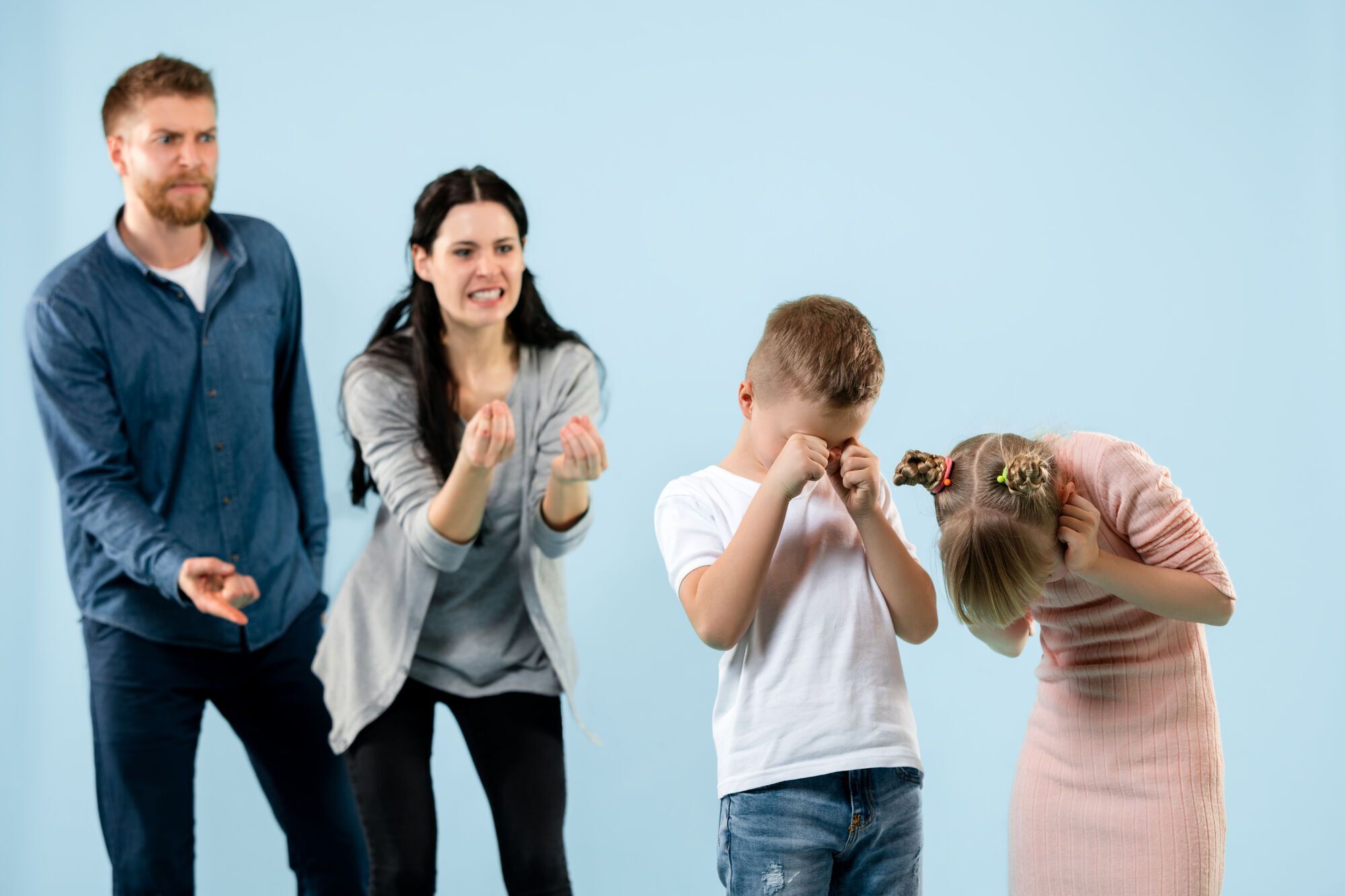 9 способов наказать ребенка, которые не навредят его самооценке
