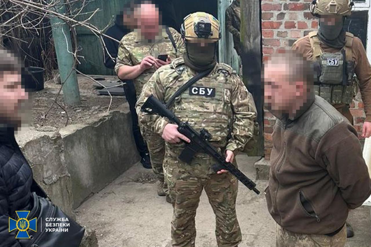 СБУ задержала "крота" в ВСУ, который наводил российские ракеты на позиции в Донецкой области. Фото