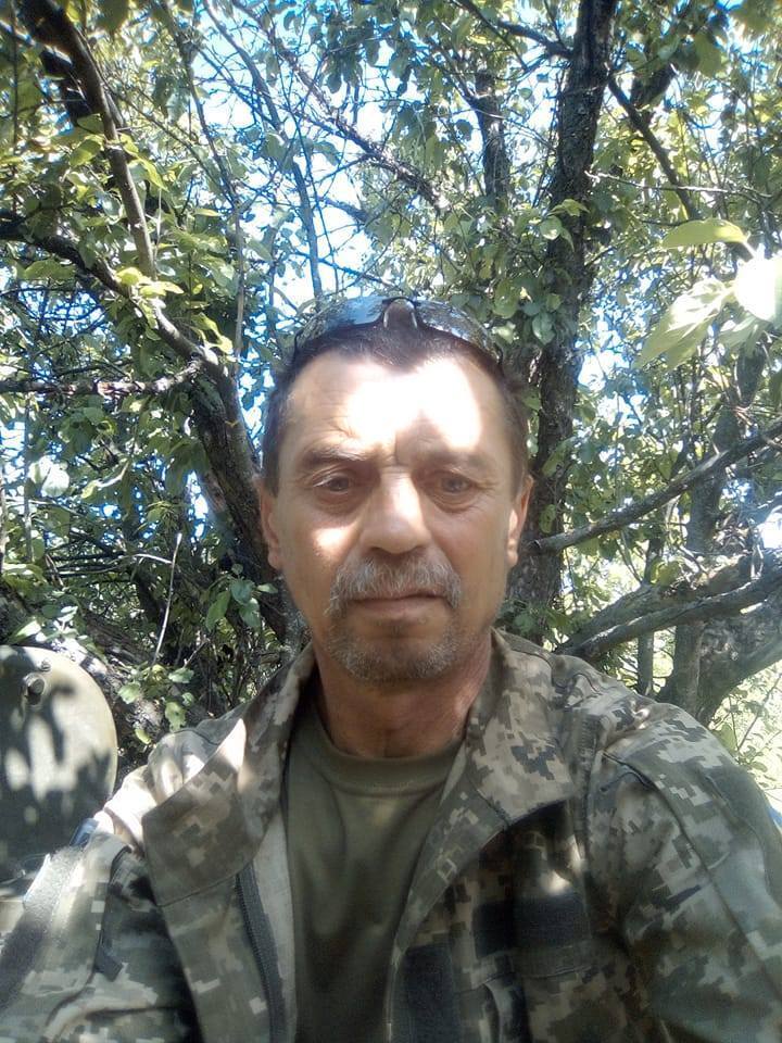 Отдал жизнь за Украину: погиб защитник с Хмельнитчины, трое сыновей которого служат в ВСУ. Фото