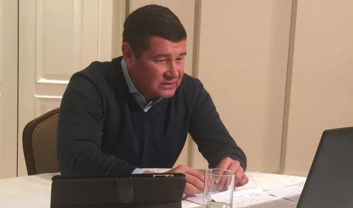 Сбежавшему экс-депутату Онищенко дали 15 лет тюрьмы в "газовом деле": где он сейчас и что известно