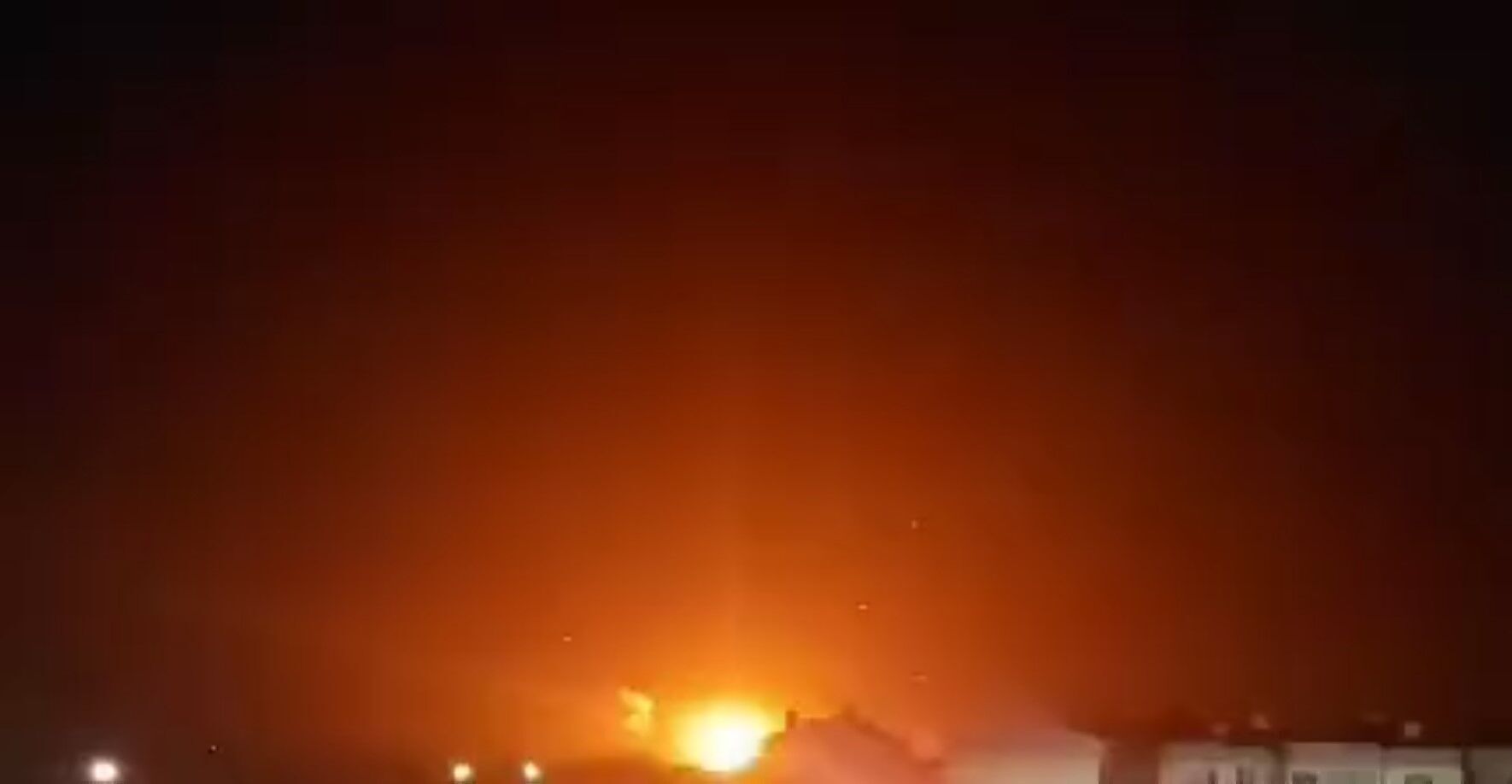 По меньшей мере шесть российских самолетов уничтожены: новые подробности атаки на аэродром Морозовск