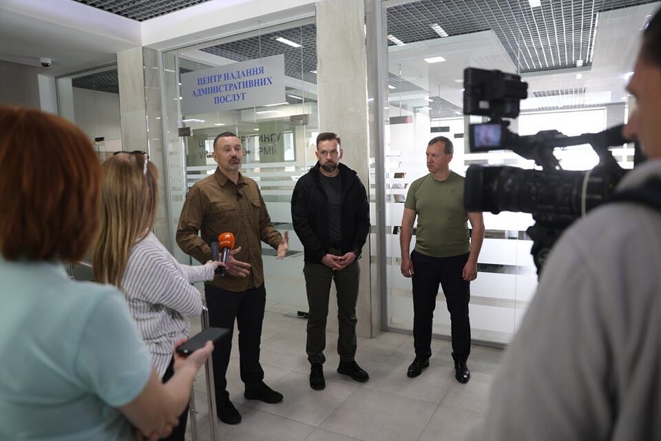 На Закарпатье открыли 19-й в Украине центр рекрутинга: чем он отличается от ТЦК. Фото
