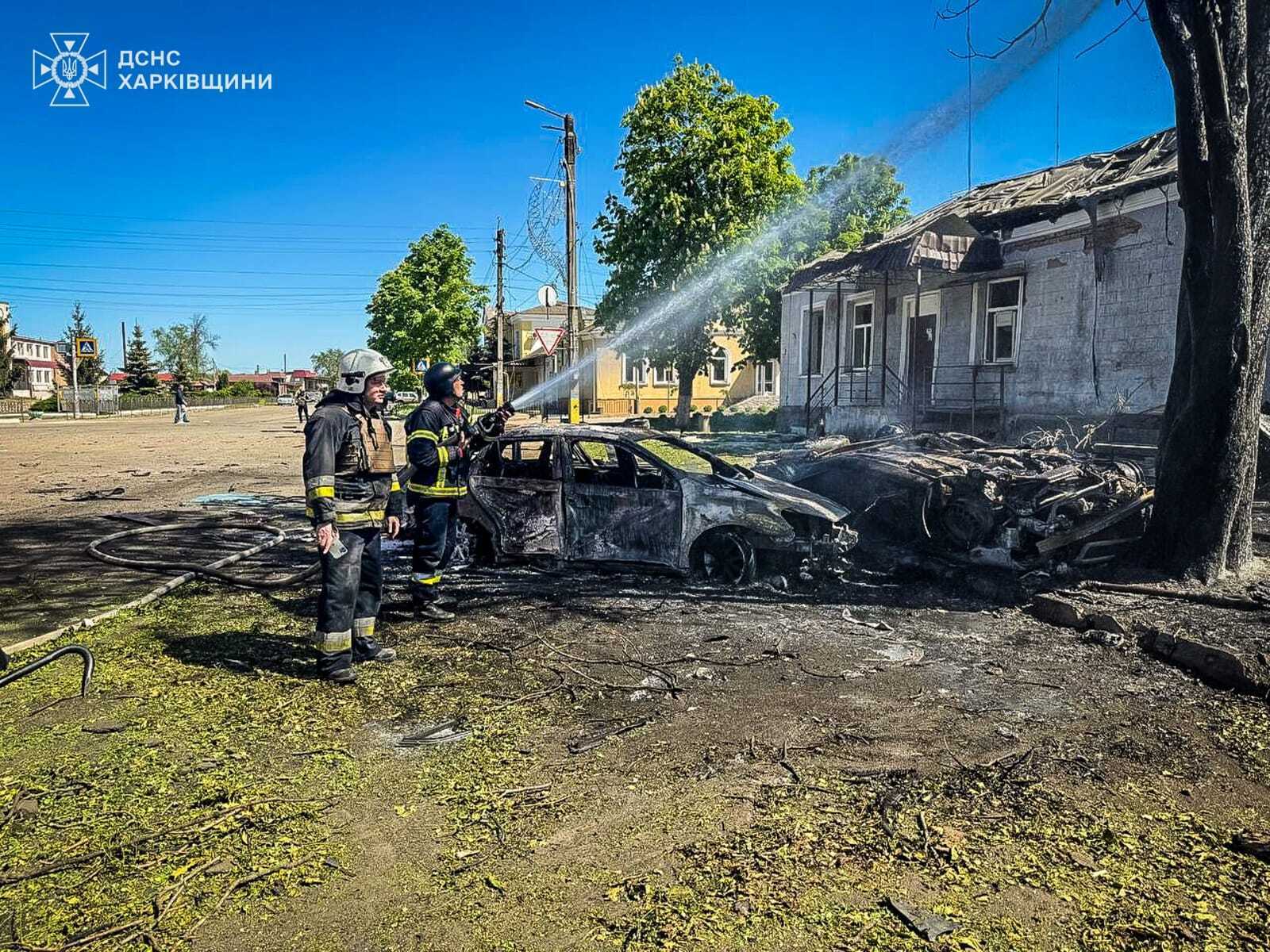 Окупанти обстріляли Харків і Золочів: вдарили по будинку та авто, є загиблі й постраждалі. Фото