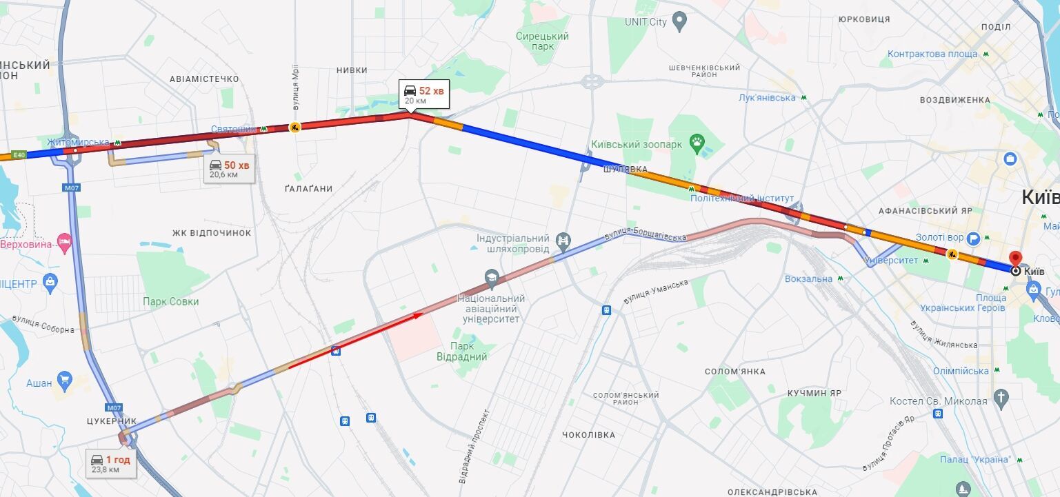 У Києві затори ускладнили рух на дорогах: де "тягнуться" машини. Карта