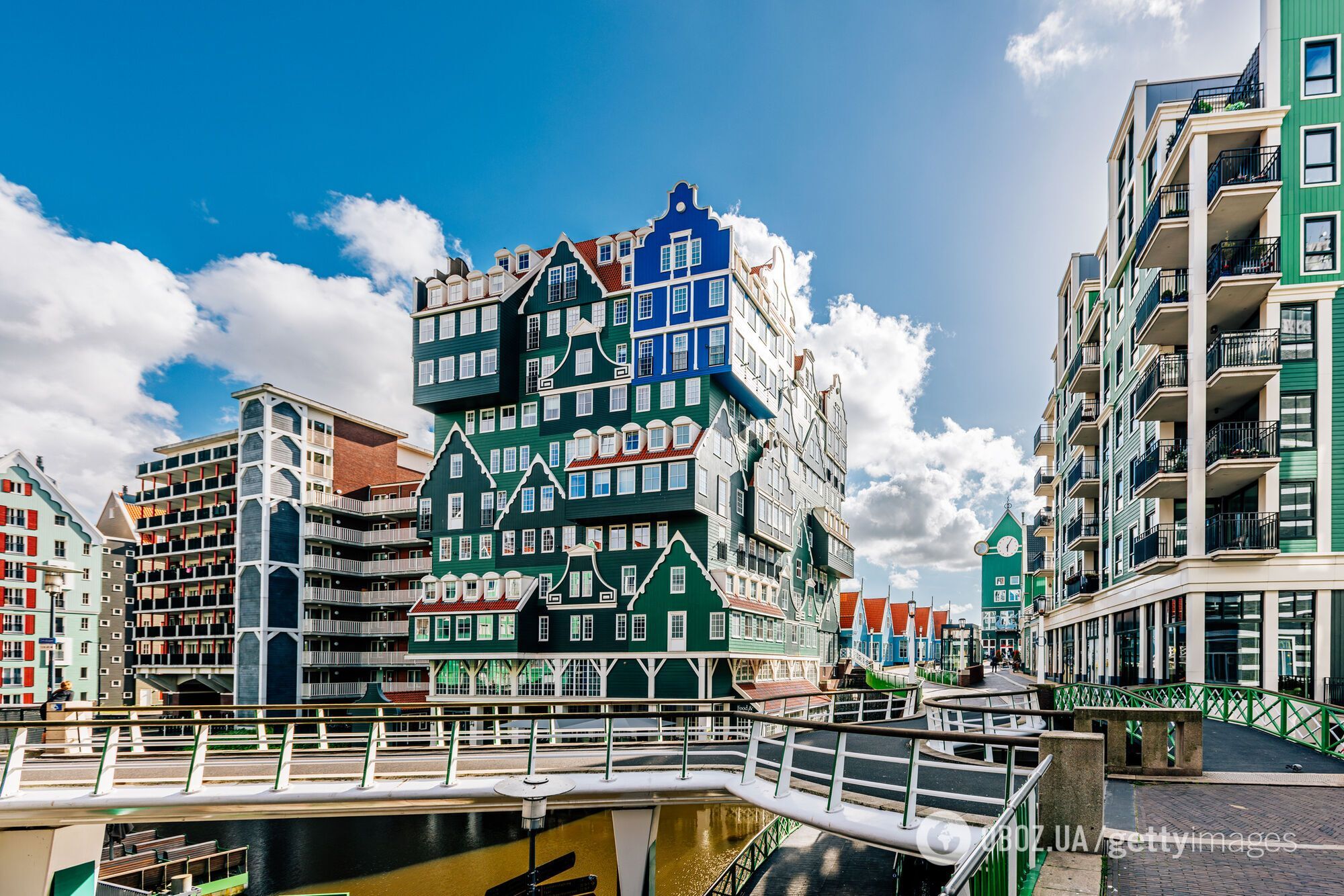 Похоже на конструктор Lego. Как выглядит необычный город в Европе, который называют дешевой альтернативой Амстердаму
