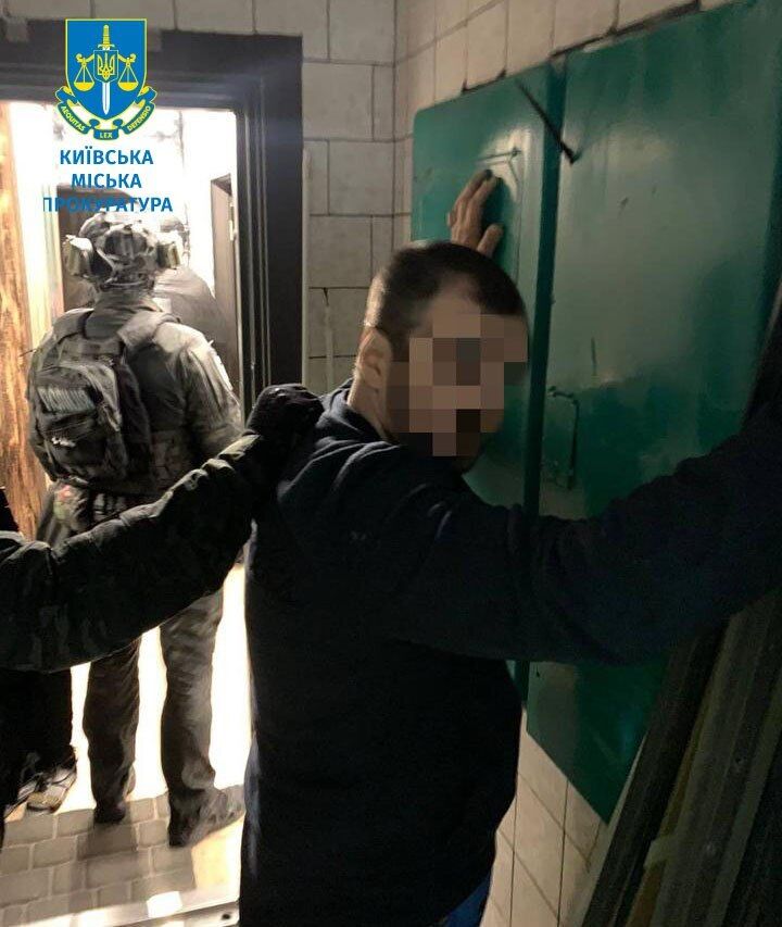 Ради криптовалюты похитили и избили товарища: в Киеве будут судить группу вымогателей. Фото и подробности