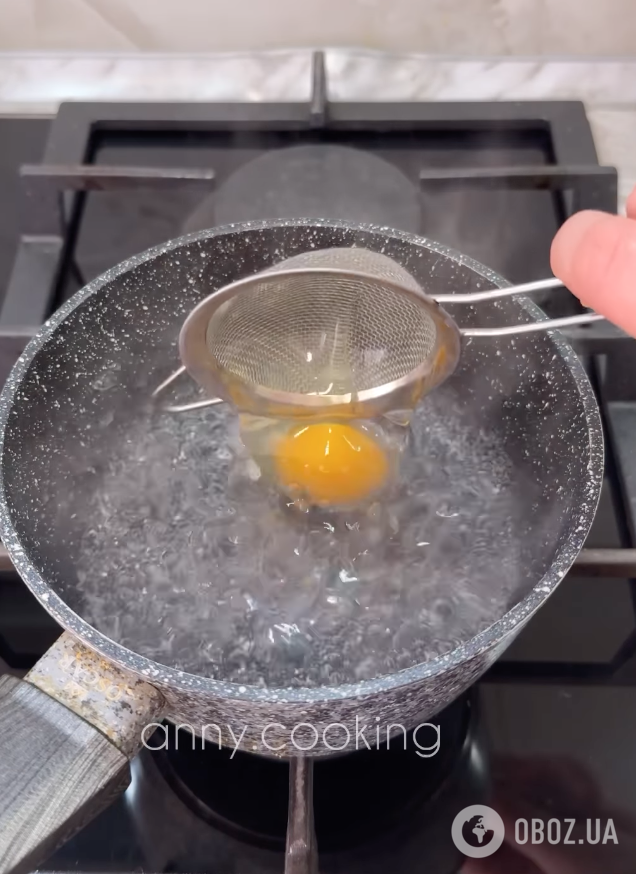 Як правильно готувати яйця пашот