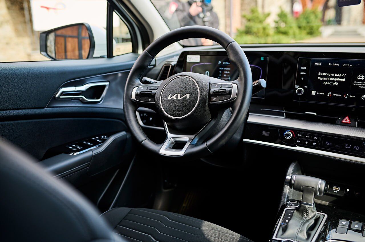 Новый Kia Sportage в Украине: сколько стоит кроссовер и чем оснащен