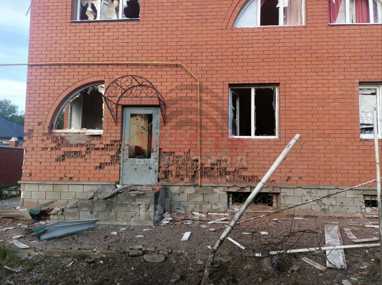 Белгород снова посетила "бавовна": фото последствий и детали