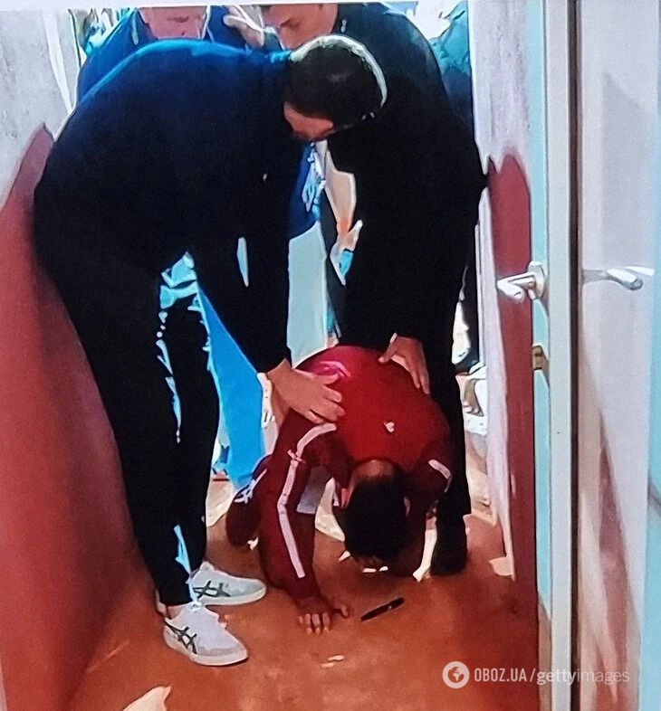 Джоковичу, батько якого братався з Z-патріотами, розбили голову пляшкою на турнірі в Римі. Відео