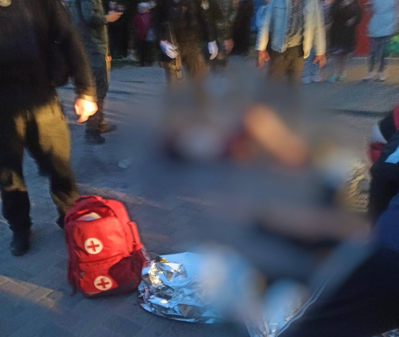 З'явилося відео підриву гранати у Броварах: нападник і поліцейський у лікарні