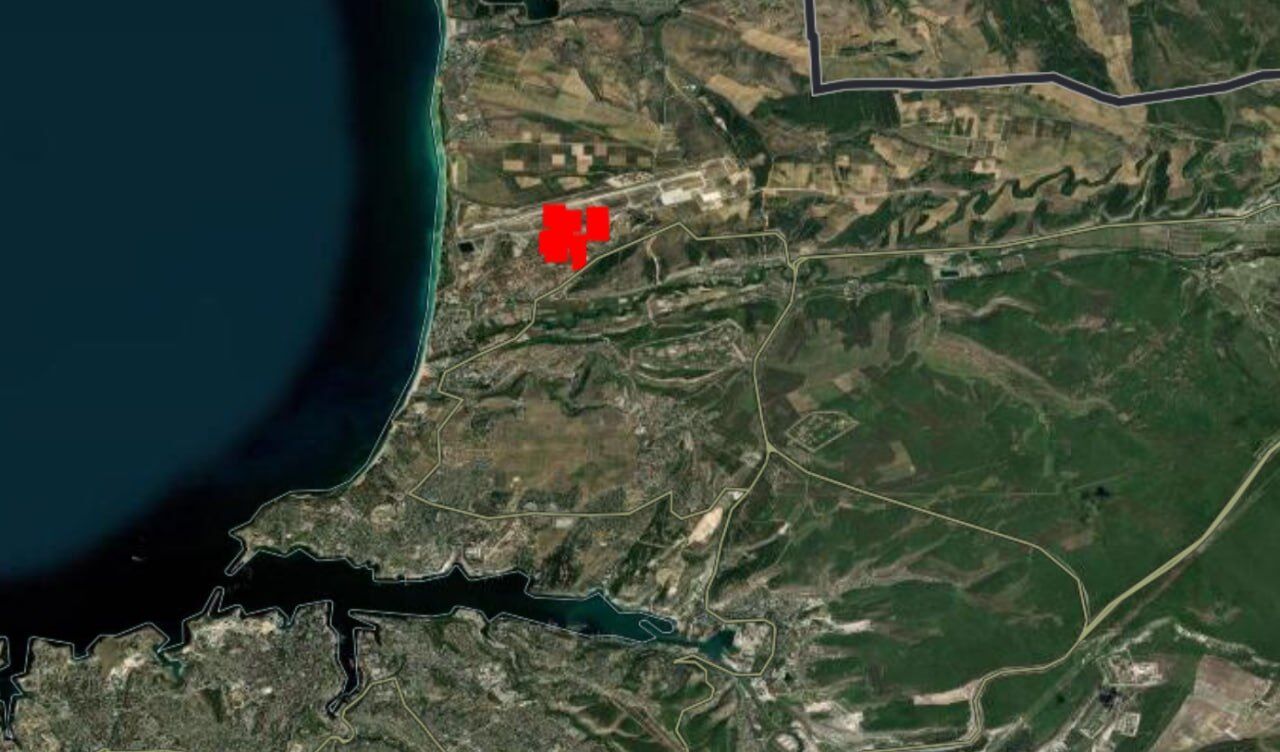В оккупированном Крыму раздались взрывы: под ударом мог быть аэродром "Бельбек". Видео