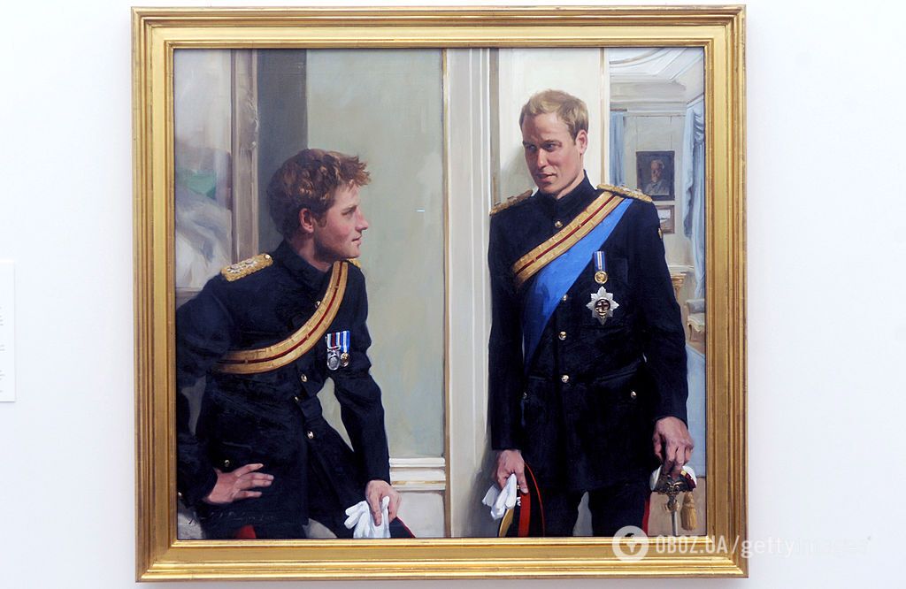 От поп-арта Елизаветы II до реалистических принца Уильяма и Кейт Миддлтон: портреты королевских лиц, поразивших мир