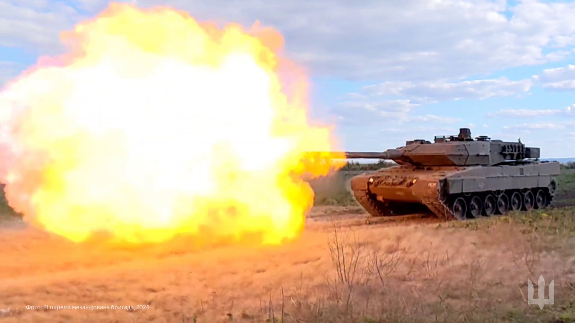 "Страшний сон для ворогів!" Генштаб показав, як працюють у парі танк Leopard та гармата Rheinmetall
