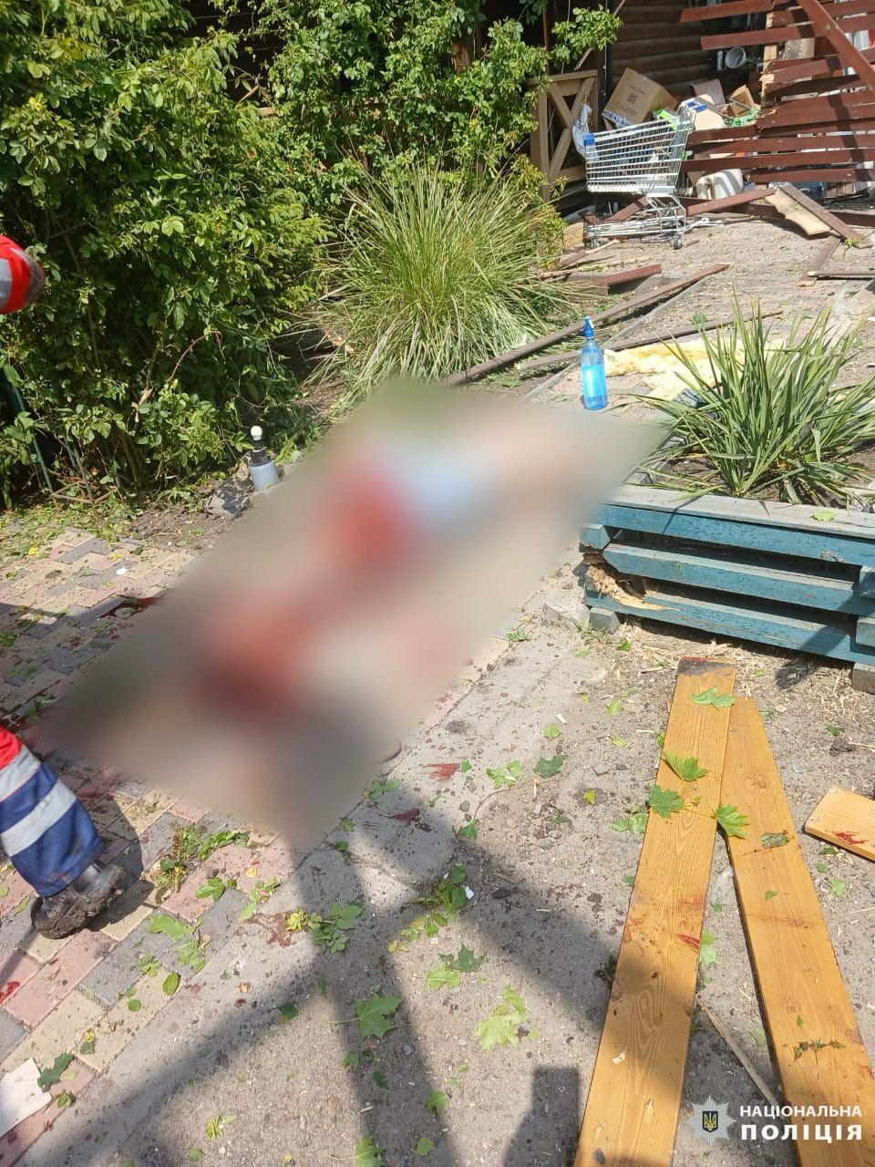Под Харьковом армия РФ совершила теракт, дважды ударив "Искандером-М" в базу отдыха: 6 погибших, в том числе – беременная, 28 пострадавших