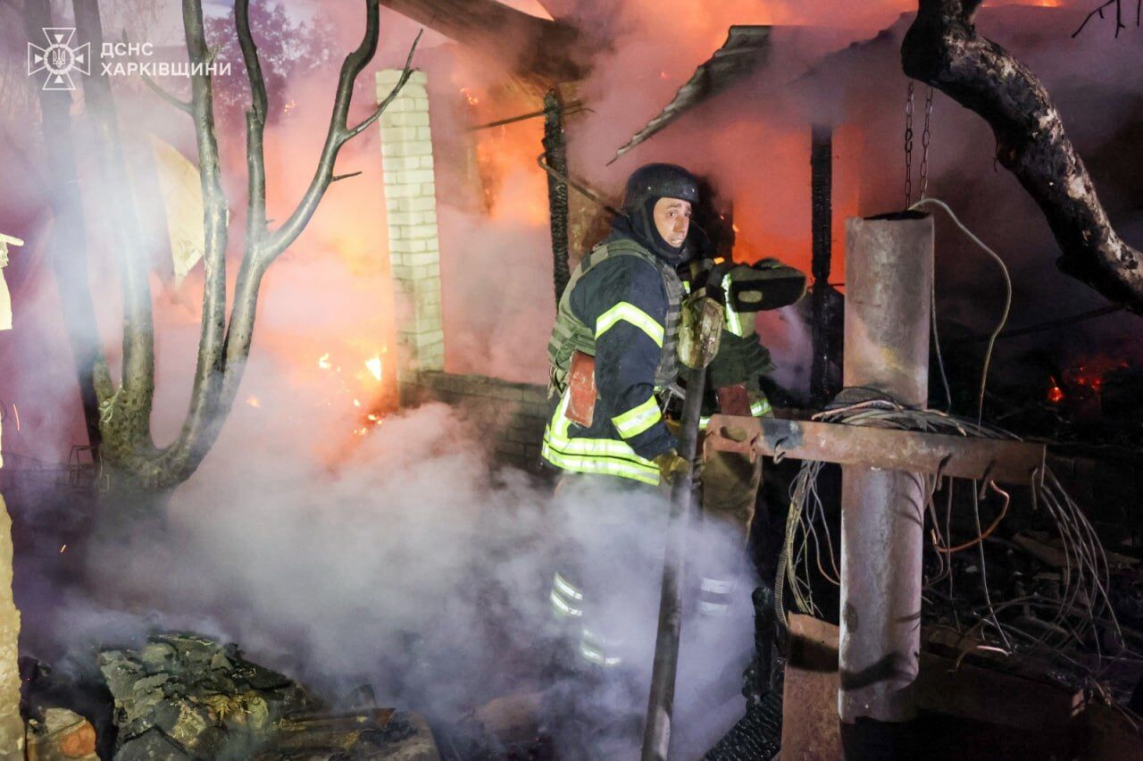 Оккупанты ударили по Харькову "Шахедами": вспыхнули пожары, есть пострадавшие. Фото й видео